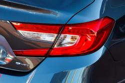 2022 Honda Accord VTi-LX