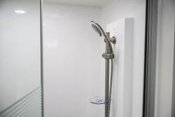 2026 Leader Caravans 2260_Cr_K1e7b_T Gold Le 22'6 3 Bunk