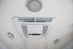 2026 Leader Caravans 2260_Cr_K1e7b_T Gold Le 22'6 3 Bunk