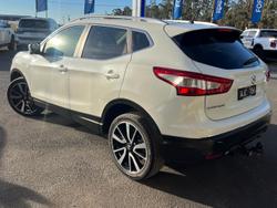 2015 Nissan QASHQAI Ti