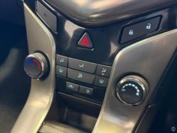 2013 Holden Cruze SRi