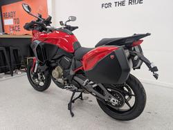 2025 DUCATI MULTISTRADA V4 S Red