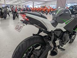2022 Kawasaki NINJA 650L White