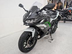 2022 Kawasaki NINJA 650L White