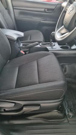 2019 Toyota Hilux SR