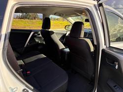 2017 Toyota RAV4 GXL