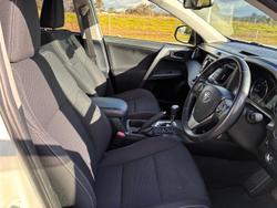 2017 Toyota RAV4 GXL