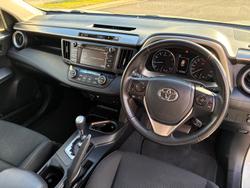 2017 Toyota RAV4 GXL