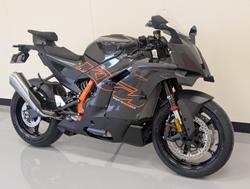 2026 KTM 990 RC R RC Black