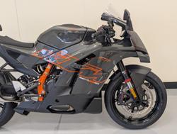 2026 KTM 990 RC R RC Black
