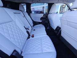 2023 Mitsubishi Outlander Exceed
