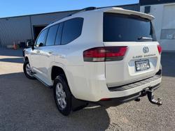 2022 Toyota Landcruiser GXL