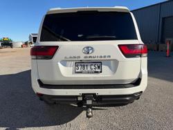 2022 Toyota Landcruiser GXL