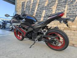 2015 KAWASAKI NINJA 300 (EX300A) ROAD GREY