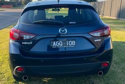 2015 Mazda 3 Maxx