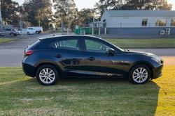 2015 Mazda 3 Maxx