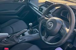 2015 Mazda 3 Maxx