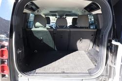 2022 Land Rover Defender 110 D300 SE