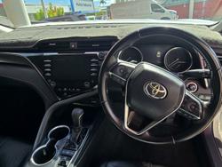 2019 Toyota Camry SX