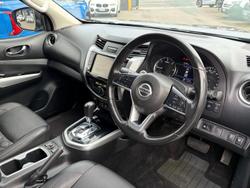 2021 Nissan Navara ST-X