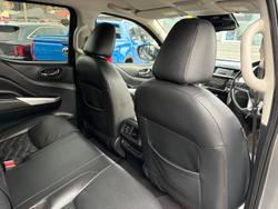 2021 Nissan Navara ST-X