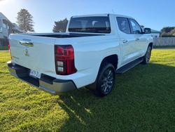 2025 Mitsubishi Triton GLS