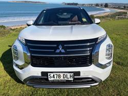 2025 Mitsubishi Outlander Exceed Tourer