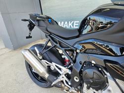 2026 BMW Motorrad S 1000 R SPORT BLACK STORM METALLIC