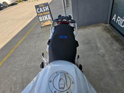 2026 BMW Motorrad F 800 GS LIGHT WHITE