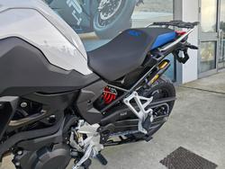 2026 BMW Motorrad F 800 GS LIGHT WHITE