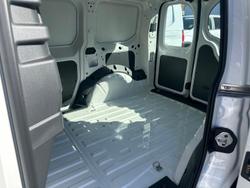 2025 Volkswagen Caddy TDI320