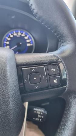 2016 Toyota Hilux SR5