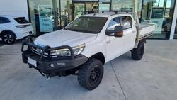 2016 Toyota Hilux SR5