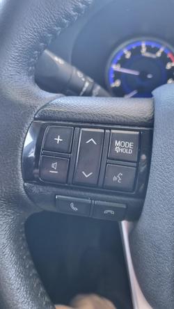 2016 Toyota Hilux SR5