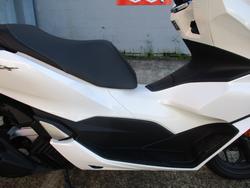 2023 Honda 2023 HONDA 125CC WW125 PCX125 WHITE