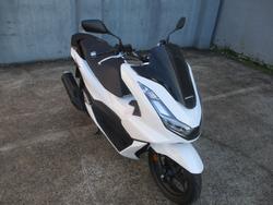 2023 Honda 2023 HONDA 125CC WW125 PCX125 WHITE