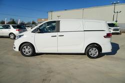 2023 LDV G10 +