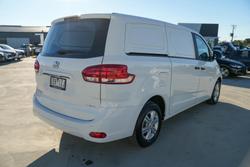 2023 LDV G10 +