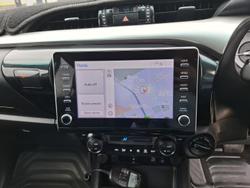 2021 Toyota Hilux SR5