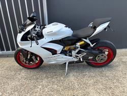 2022 Ducati PANIGALE V2 WHITE