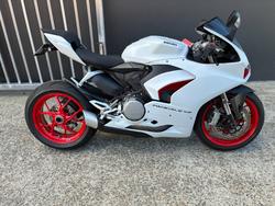 Ducati Panigale V2