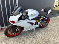 2022 Ducati PANIGALE V2 WHITE