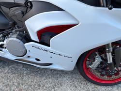 2022 Ducati PANIGALE V2 WHITE