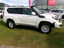 2017 Toyota Landcruiser Prado Altitude