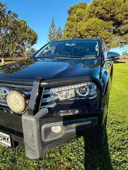 2016 Toyota Hilux SR5
