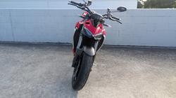 2023 DUCATI STREETFIGHTER V2 Red