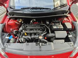 2012 Hyundai Accent Active