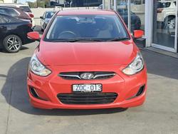 2012 Hyundai Accent Active