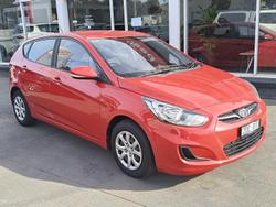 2012 Hyundai Accent Active