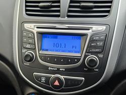 2012 Hyundai Accent Active